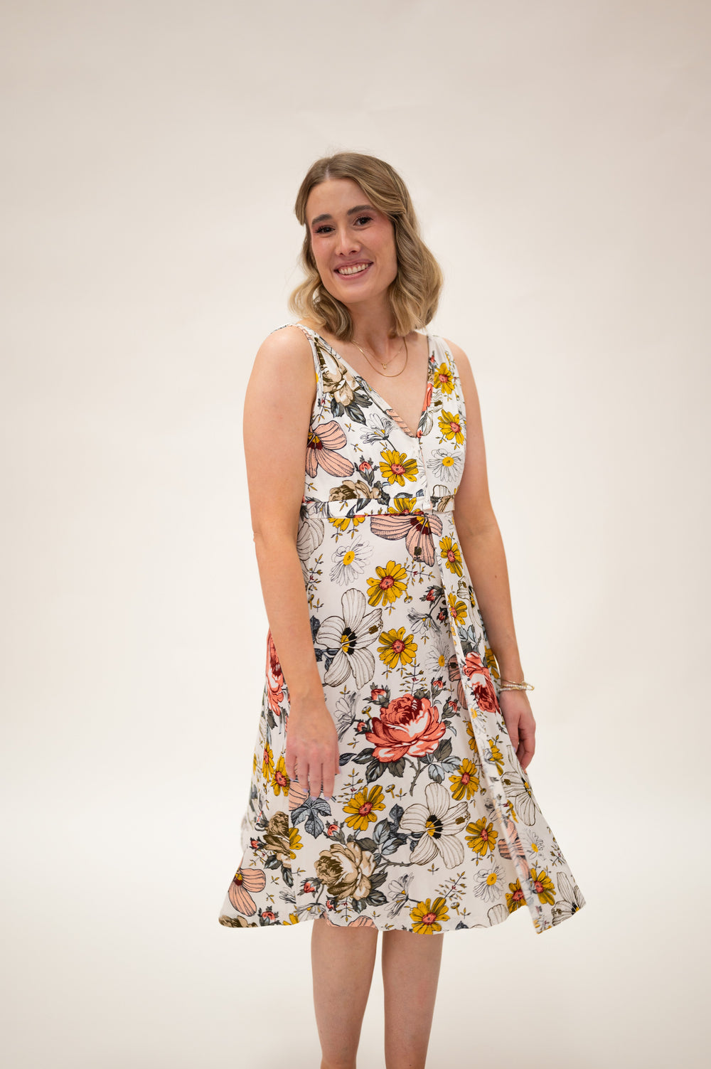 Juliet Labor & Postpartum Gown in Vintage Floral-Limited Time